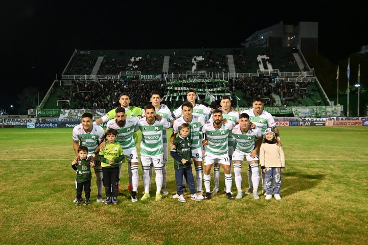 Ferro triunfó en su casa por primera vez en 2026. @Ferrooficial