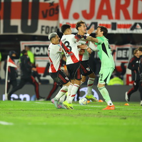 Infartante definición: River se metió en los cuartos de final por los penales