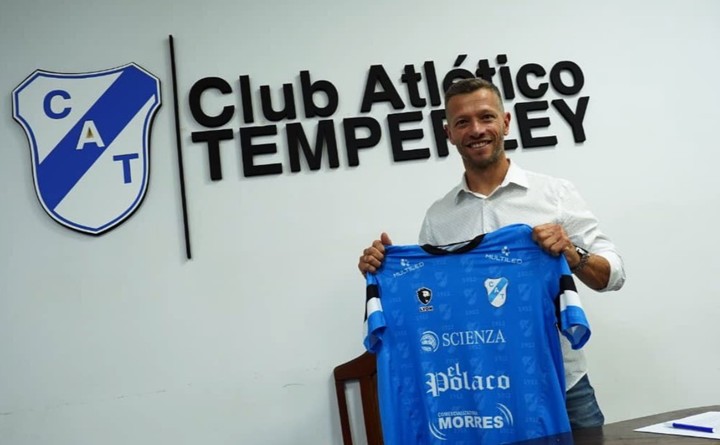 Nico Domingo en Temperley. (@TemperleyOk)