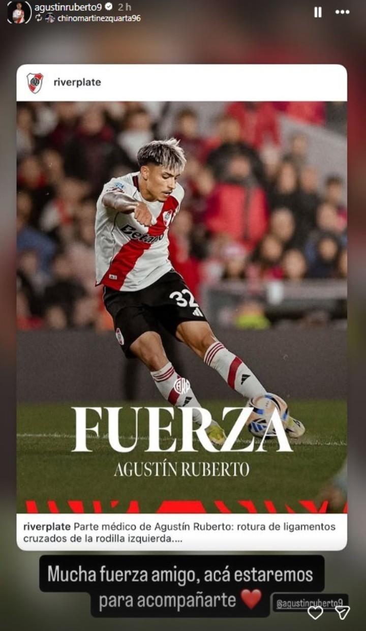 Algunos de los posteos de los jugadores de River dándole fuerzas a Ruberto (IG).