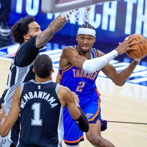 Oklahoma le ganó a San Antonio y ahora lidera la final del Oeste en la NBA