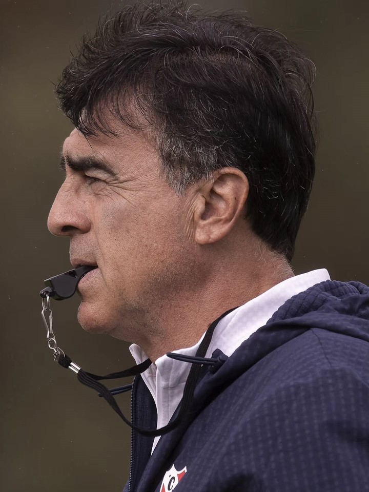 Gustavo Quinteros seguirá de cerca la evolución de Unión en el torneo. (Foto: Prensa Independiente)