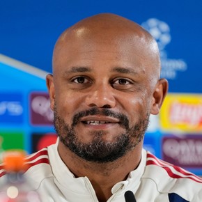 Kompany y la revancha con PSG: "Difícil que alguno de los dos equipos cambie"