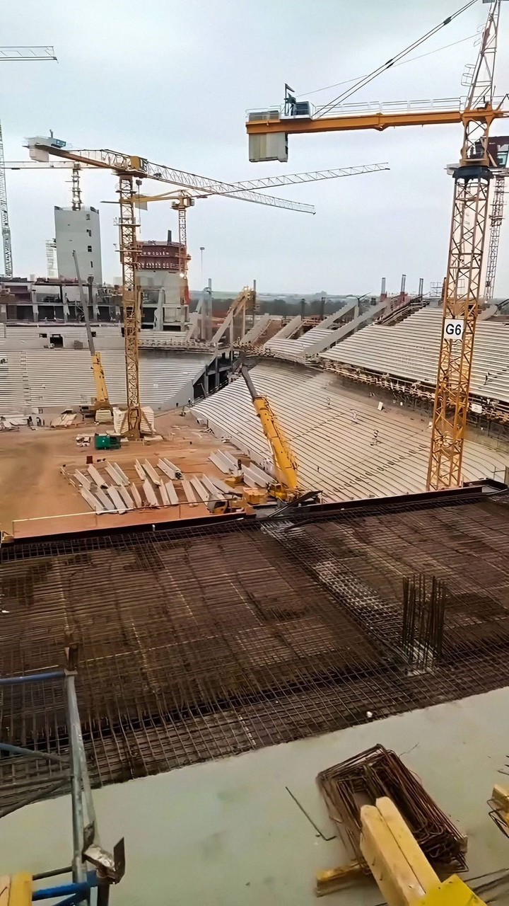 Avanza la construcción del estadio en Casablanca.