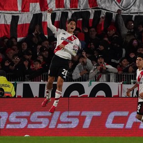 La sorpresa de Martínez Quarta por el día del partido contra Rosario Central: "¿Sábado?"