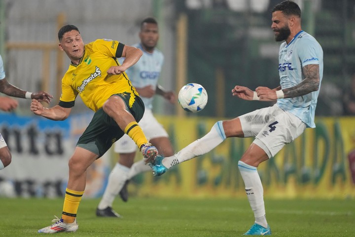 Abiel Osorio en Defensa y Justicia.