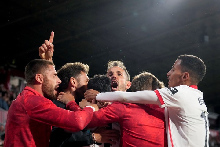 El Girona empató y se está salvando del descenso (EFE/David Borrat).