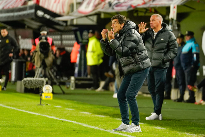 Gustavo Costas cuando Racing eliminó a Estudiantes.