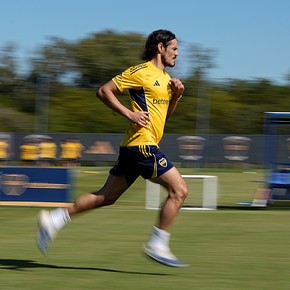 El nuevo mensaje de Cavani en medio de su recuperación: ¿tiene fecha de regreso?
