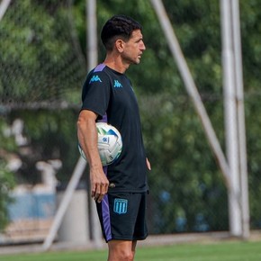 La formación de Racing que planea Chirola Romero para el último partido por la Copa
