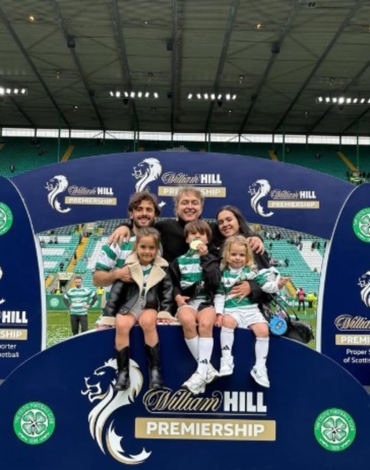 Saracchi, clave para el título del Celtic en Escocia (Instagram: @cheloosaracchi).