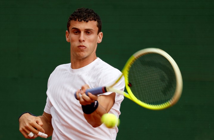 Juanma Cerúndolo se podría cruzar con el puntero del ranking en segunda ronda. (EFE)