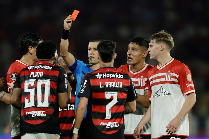 La roja a Plata que Conmebol anuló (EFE).