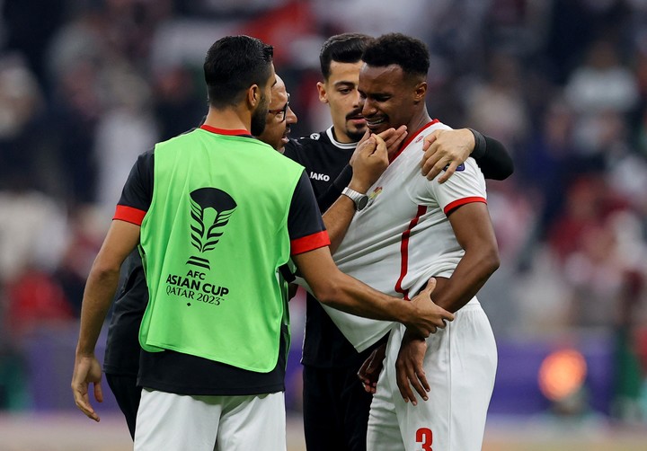 Abdallah Nasib tras perder la final de la Copa Árabe ante Qatar, en 2024.
