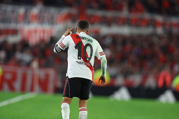 Tras su gol agónico, Juanfer estalló. Foto Alejandro Pagni