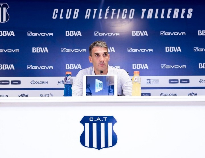 Vojvoda en su paso por Talleres.