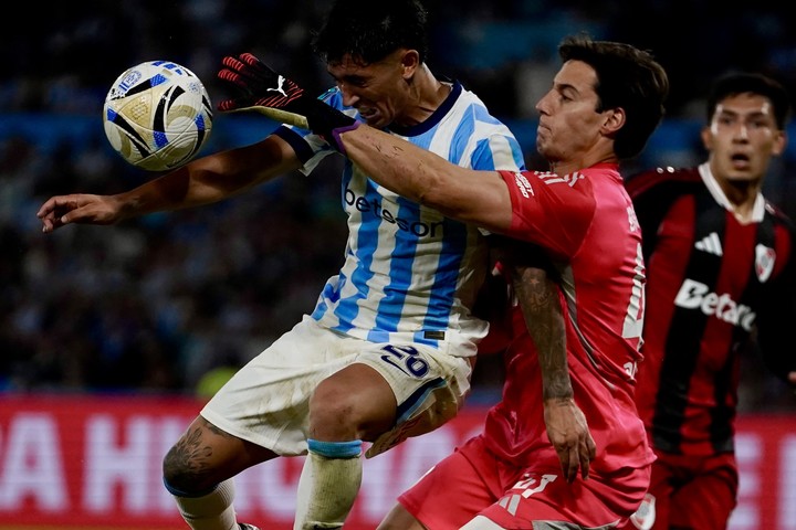 Beltrán, ante Racing. Foto Maxi Failla