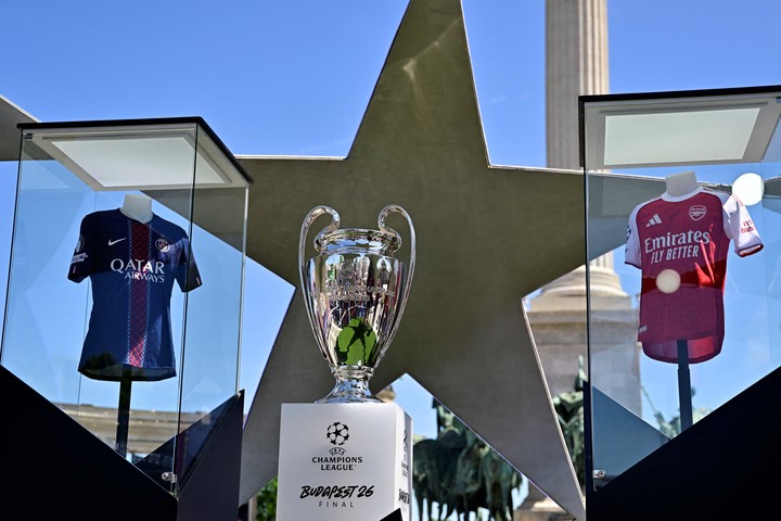 PSG y Arsenal, cara a cara en la final de la UEFA Champions League en Budapest (REUTERS).