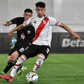 Quiénes son los pibes de River que fueron convocados en medio de la rotación total