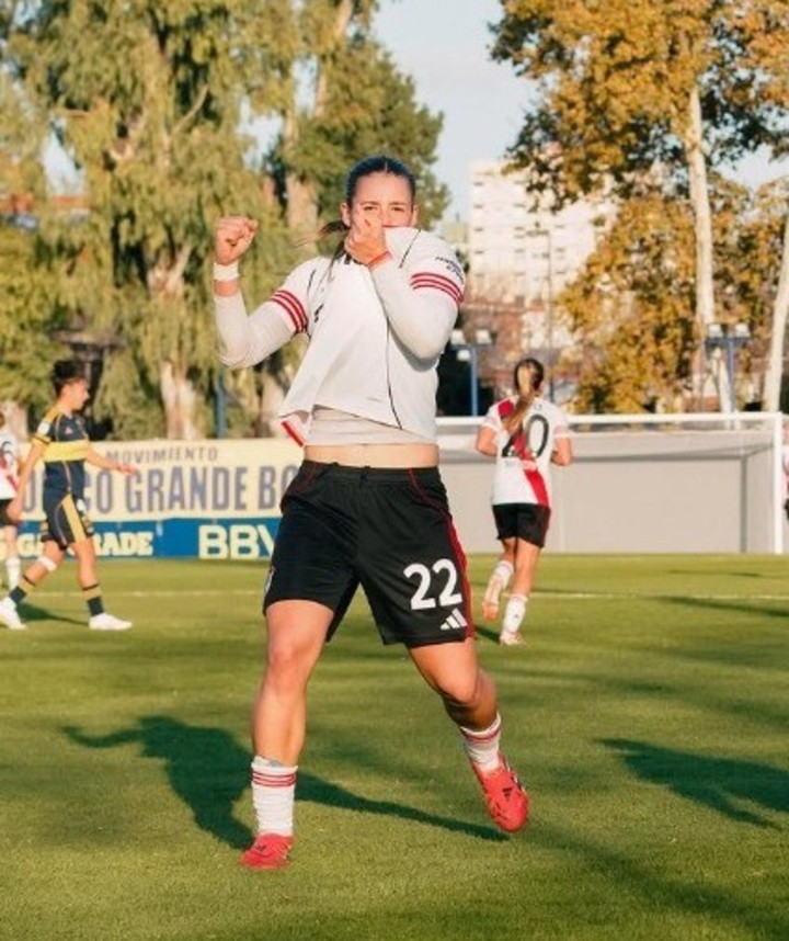 Mercedes Diz marcó el gol del triunfo para River (Prensa River).