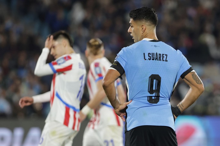 Suárez, sin último Mundial. (EFE/ Gastón Britos)