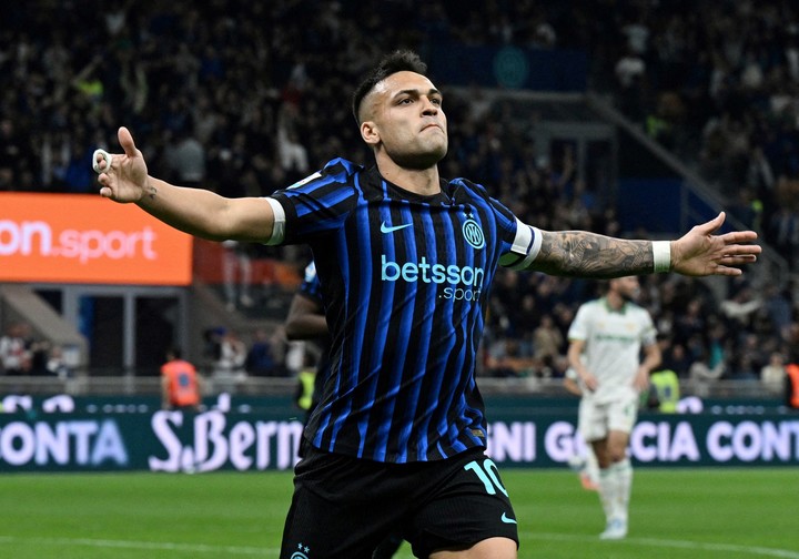 Lautaro puede ser campeón en Italia (REUTERS/Jennifer Lorenzini).