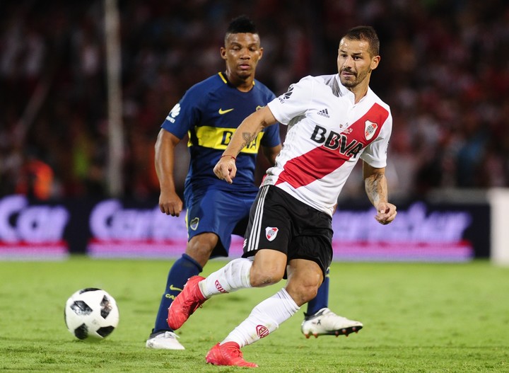 Mora ante Boca en 2018.