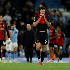 Senesi y un adiós que sacude Bournemouth: se va libre y lo siguen gigantes de Europa
