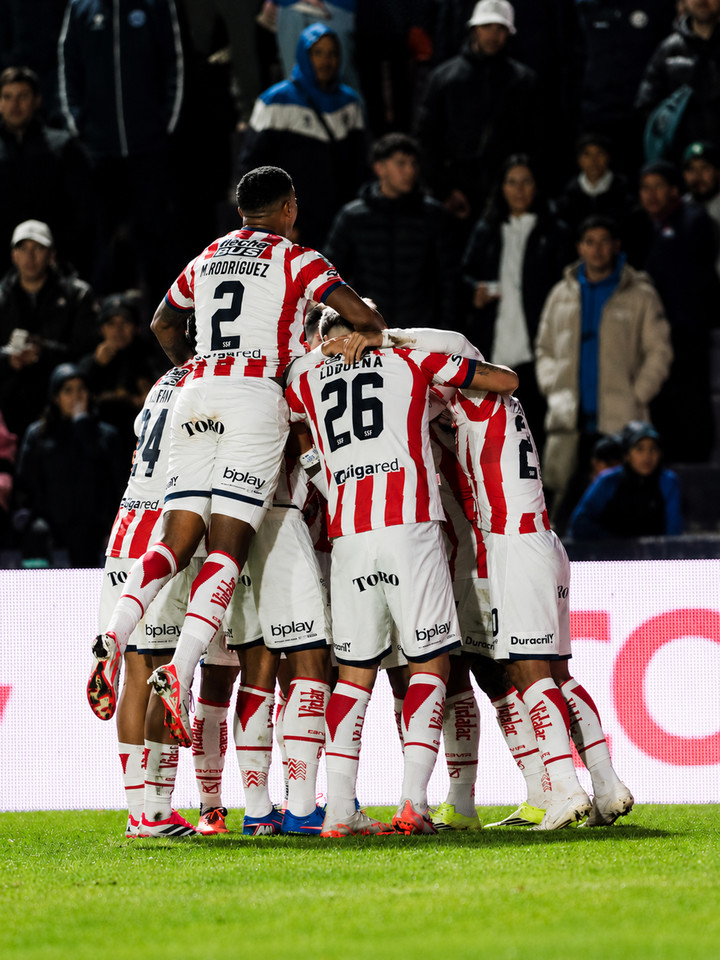 Unión viene de ganarle a Independiente Rivadavia. (@clubaunion)