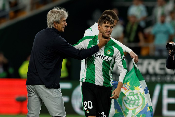 Lo Celso tuvo acción en continuado con Betis (EFE/Julio Muñoz).