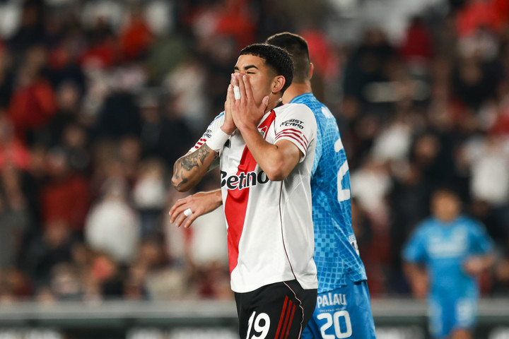 Kendry tuvo un nivel regular ante Atlético Tucumán (Cristina Sille).