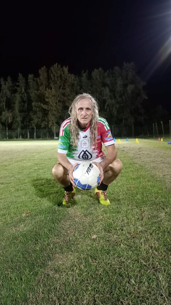 Robert Carmona, el uruguayo que quiere darle su camiseta a Messi.