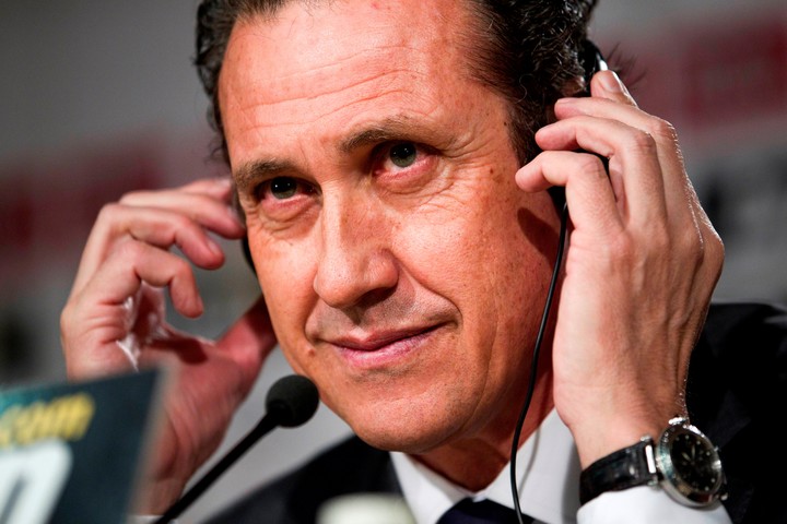 Valdano, un distinto (AP). 