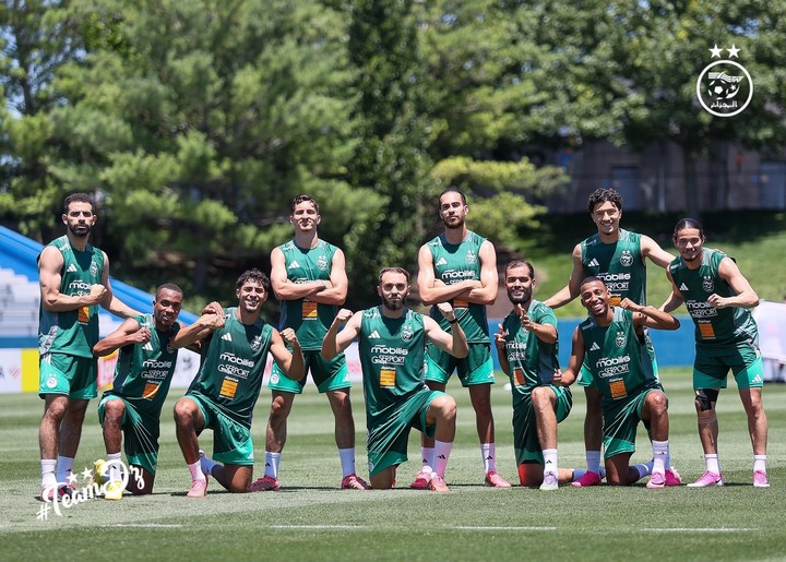 Entrenamiento de Argelia.