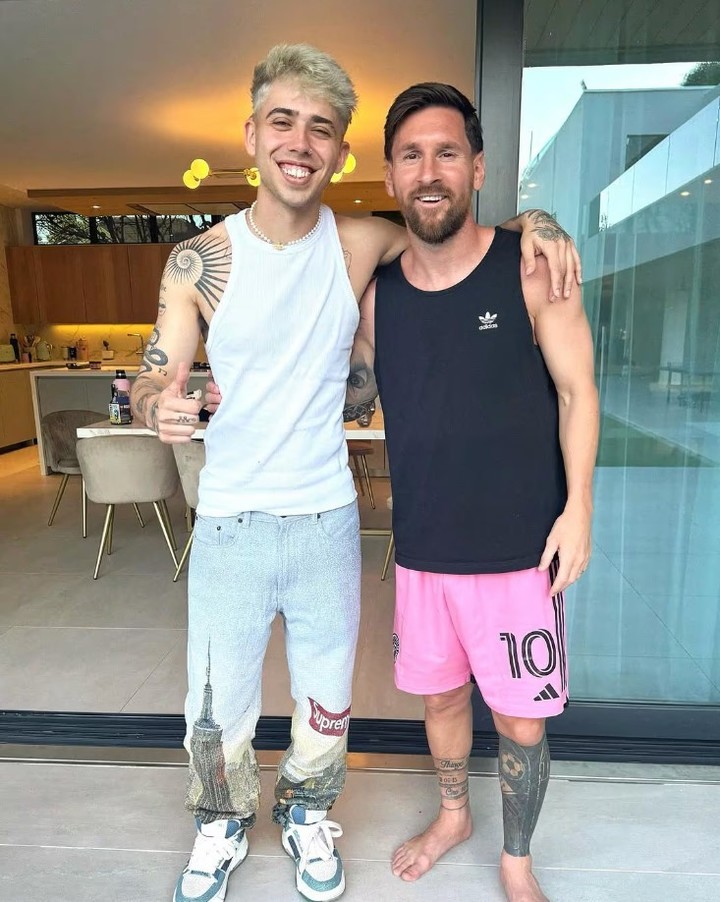 La foto del encuentro entre Luck Ra y Messi, en diciembre de 2024.