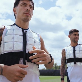 El revolucionario dispositivo térmico que usó la Selección para atenuar el calor de Kansas