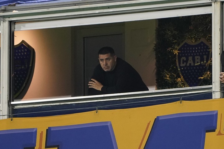 "Román nunca me impuso que tenía que jugar uno u otro", dijo Sifón. 