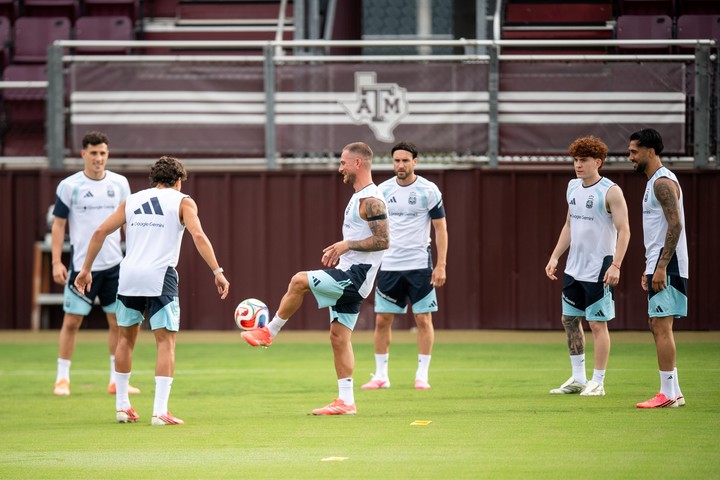 Argentina, en Texas (AP).