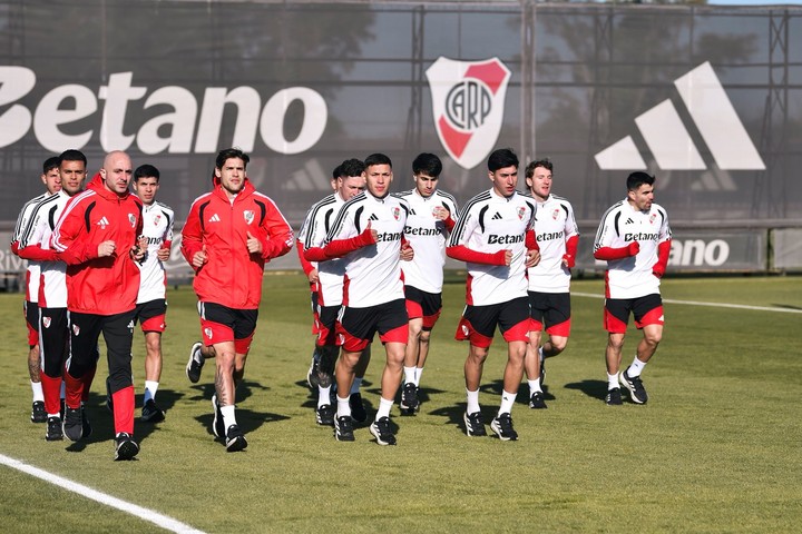 El entrenamiento de River. (Prensa River).