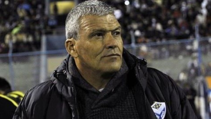 Clausen, ya como DT. 