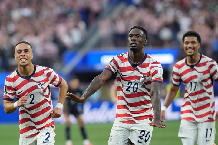 Estados Unidos goleó a Paraguay. (EFE)