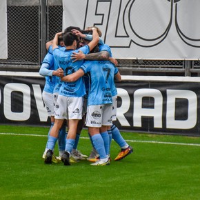 Chacarita perdió y profundizó su crisis: a un punto del descenso