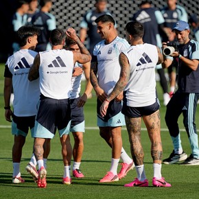 EN VIVO: con Messi en cancha, la Selección se entrena a puertas abiertas en Kansas