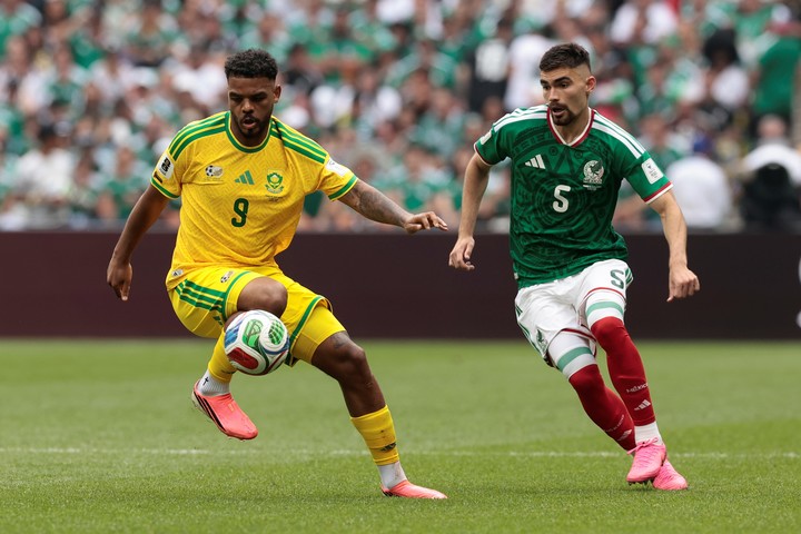 Sudáfrica no hizo pie ante el anfitrión México. (EFE)