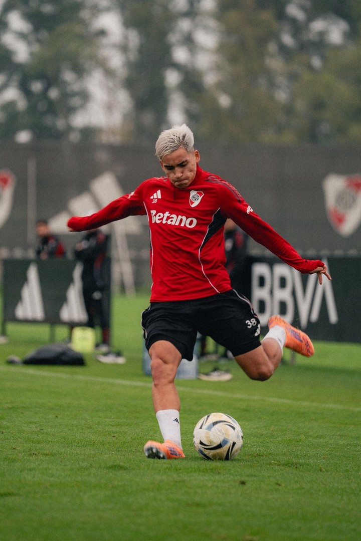 Subiabre. Prensa River