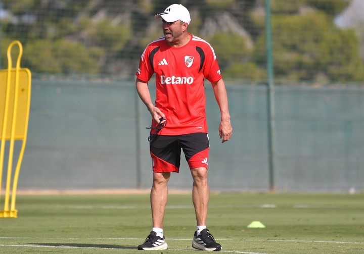 Coudet en acción en la pretemporada. Prensa River.
