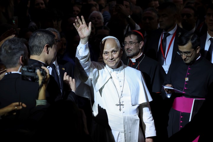 El Papa León XIV a su llegada al Movistar Arena (EFE).