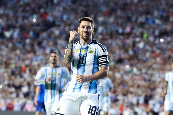 Messi festeja su gol ante Islandia. Foto: John Reed-Imagn 