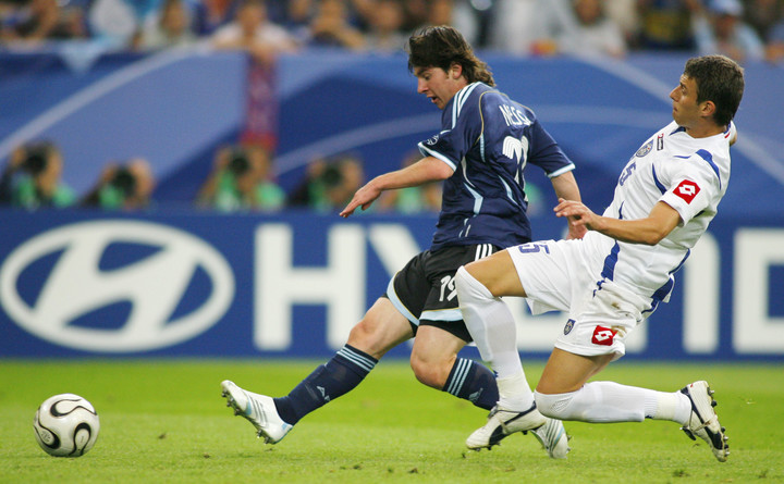 Messi y su gol a Serbia y Montenegro en el Mundial de Alemania 2006.