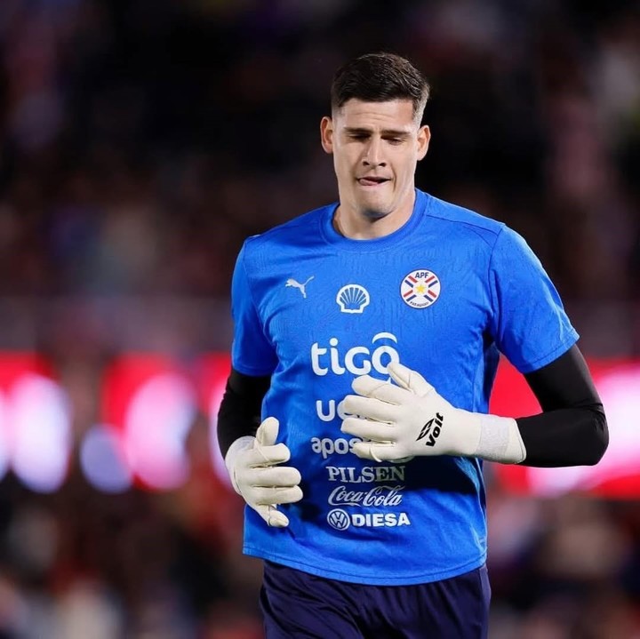 Orlando Gill en la selección de Paraguay.